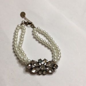 Pearl bracelet